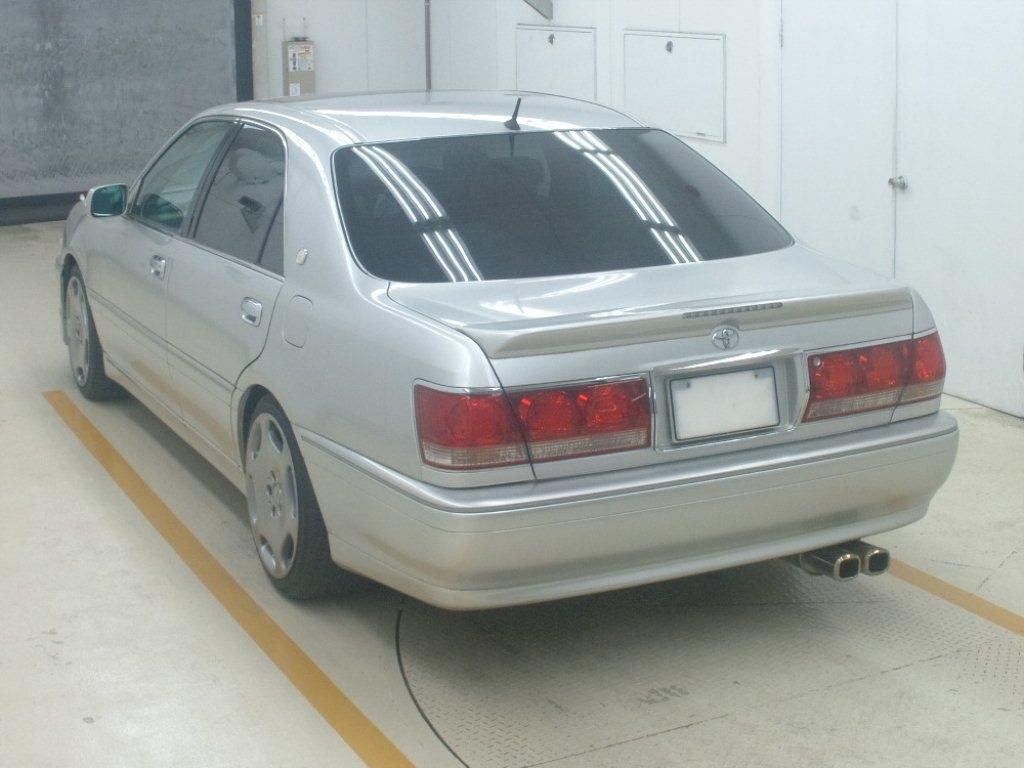 2000 Toyota Crown